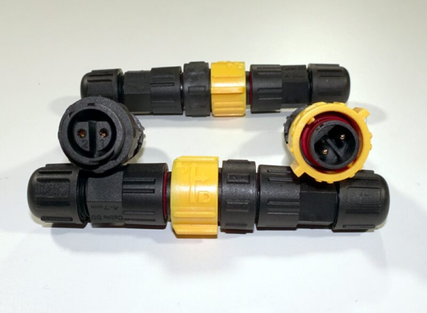 smartTEX Santi Stecker Anschluss male + female